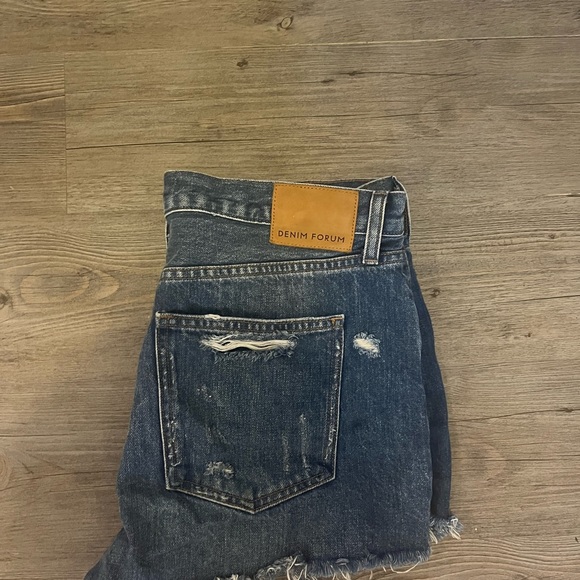 Denim Forum Ex-Boyfriend Shorts - Picture 2 of 2